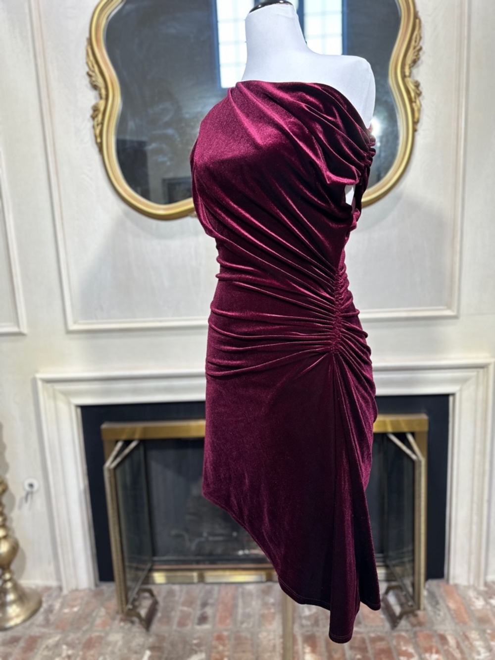 Premier Amour Dress 8 Burgundy Velvet One Shoulder Ruched Stretch Glamour - Picture 2 of 10
